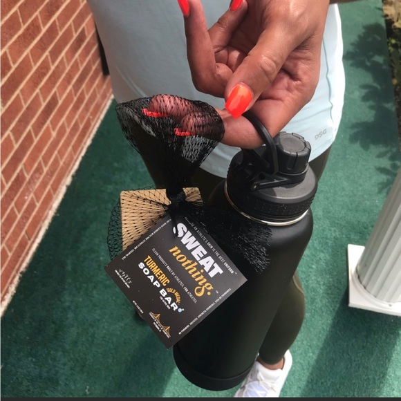 SWEAT Nothing: Turmeric Gold Medal Soap For Athletes. Sports Body + Skin Care - Picture 8 of 9